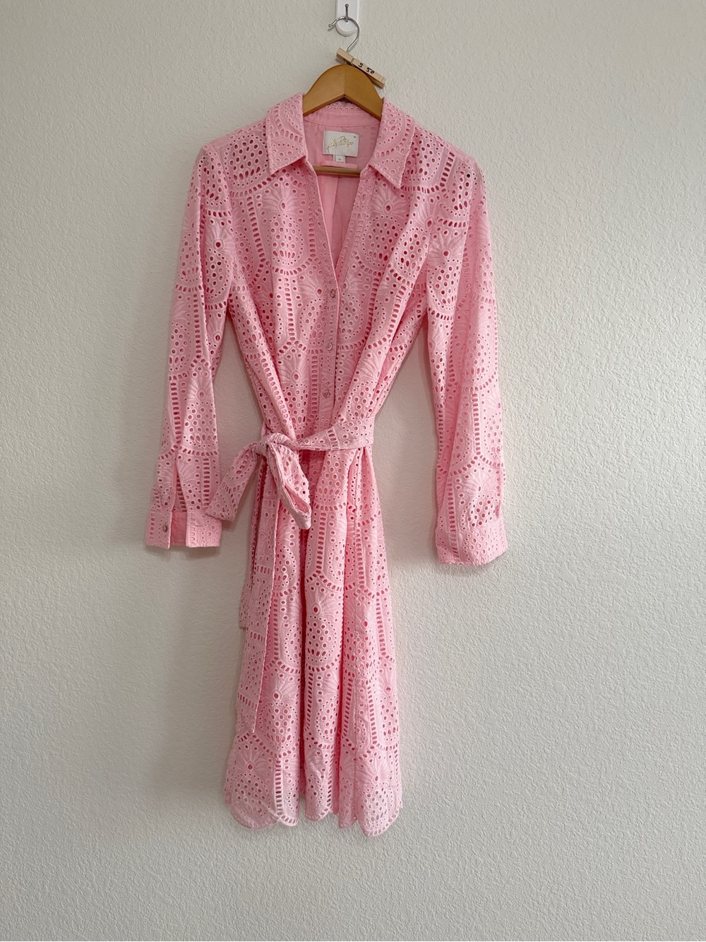 Lily Pulitzer Pink Eyelet Shirt Dress size 12 - Picture 4 of 11